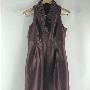 Just Taylor size 4 sleeveless pencil dress. Purple